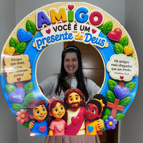✨📸 Moldura para Fotos – Amigo, Você é um Presente de Deus 💛